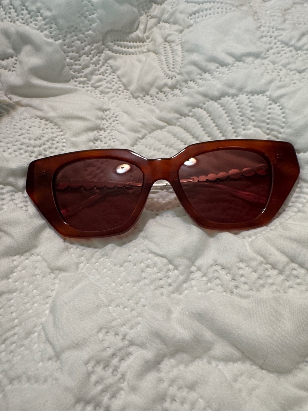 Gucci Tortoiseshell Brown Oversized Cat-Eye Sunglasses